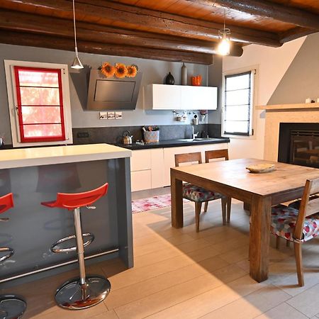 Ca Centosa Artistic House Villa Storica Ristrutturata Con Patio E Giardino ชิตตาเดลลา ภายนอก รูปภาพ