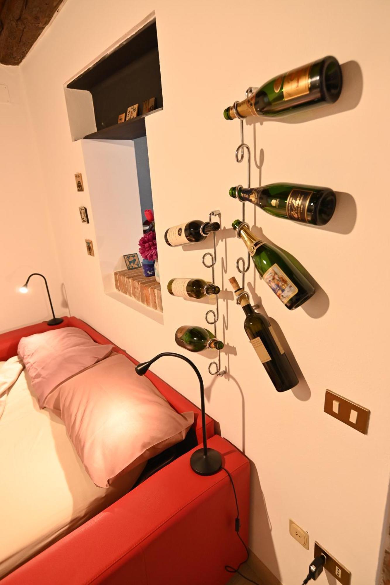 Ca Centosa Artistic House Villa Storica Ristrutturata Con Patio E Giardino ชิตตาเดลลา ภายนอก รูปภาพ