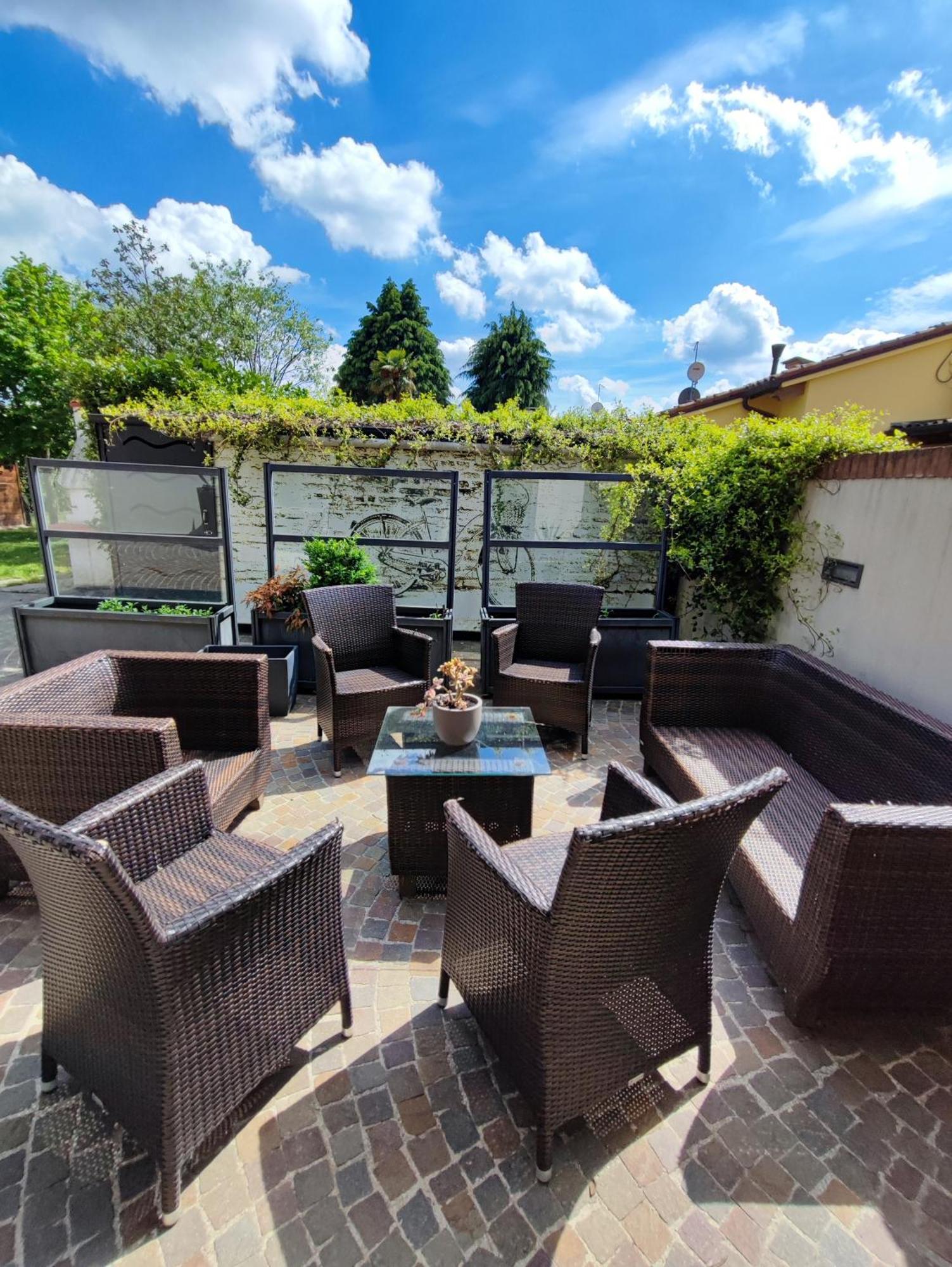 Ca Centosa Artistic House Villa Storica Ristrutturata Con Patio E Giardino ชิตตาเดลลา ภายนอก รูปภาพ